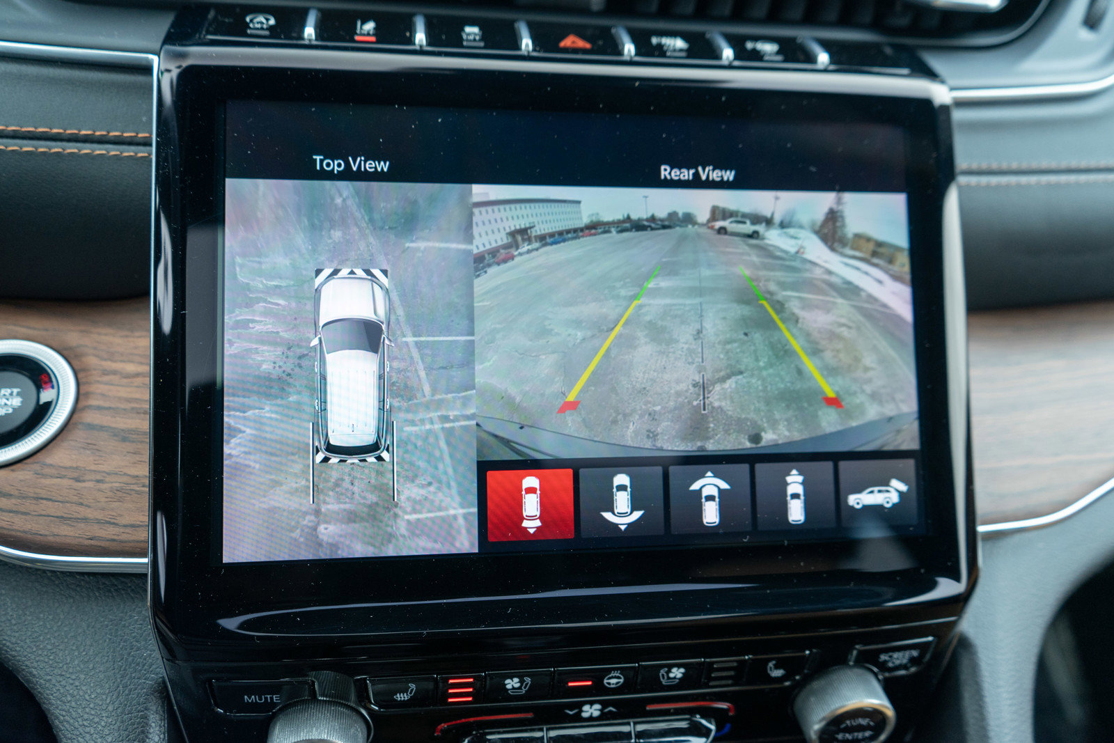 Used 2024 Jeep Grand Cherokee Summit w/ Adv Protech Group IV image 21