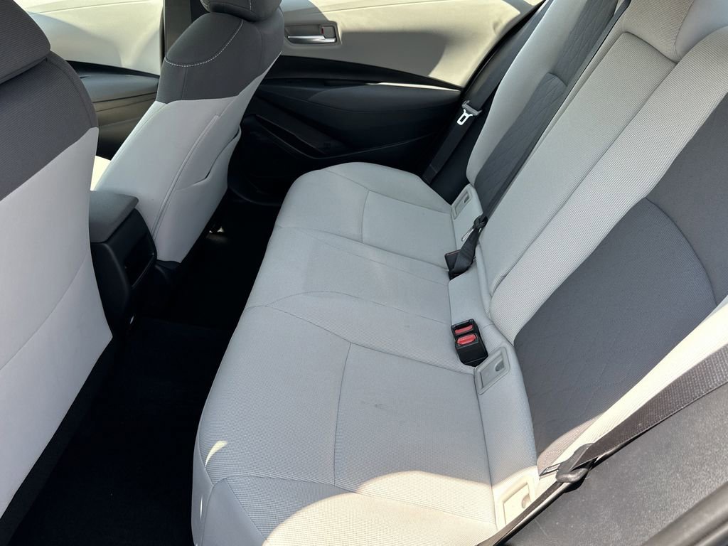 Used 2020 Toyota Corolla LE image 15