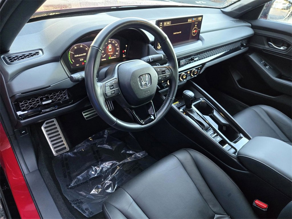 Certified 2025 Honda Accord Sport image 18