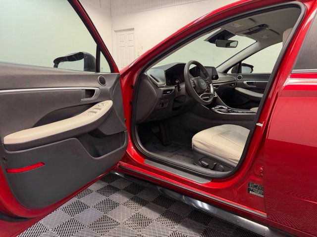 Used 2021 Hyundai Sonata SEL FWD image 11