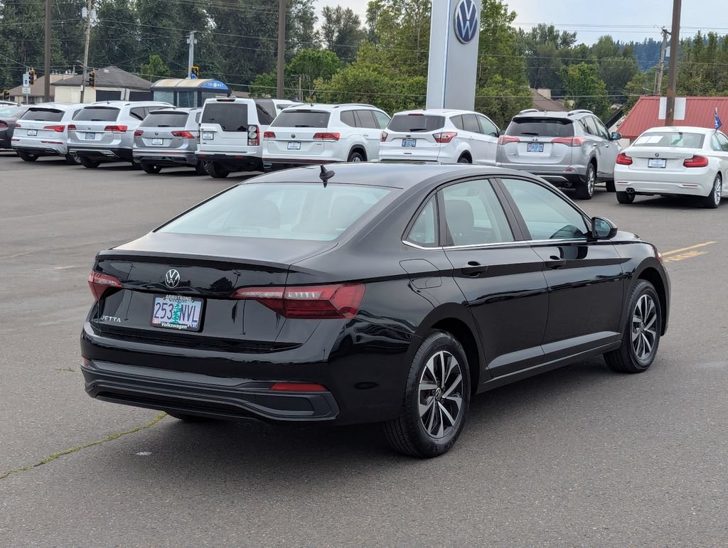 Used 2023 Volkswagen Jetta S FWD image 5