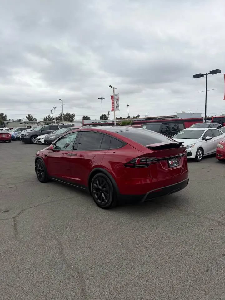 Used 2025 Tesla Model X AWD/4WD image 6