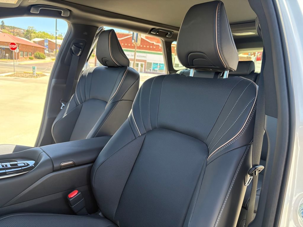 New 2026 Toyota Crown Signia AWD/4WD image 10