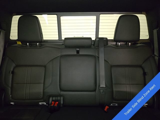 Used 2025 Chevrolet Silverado 3500 High Country w/ Technology Package AWD/4WD image 27