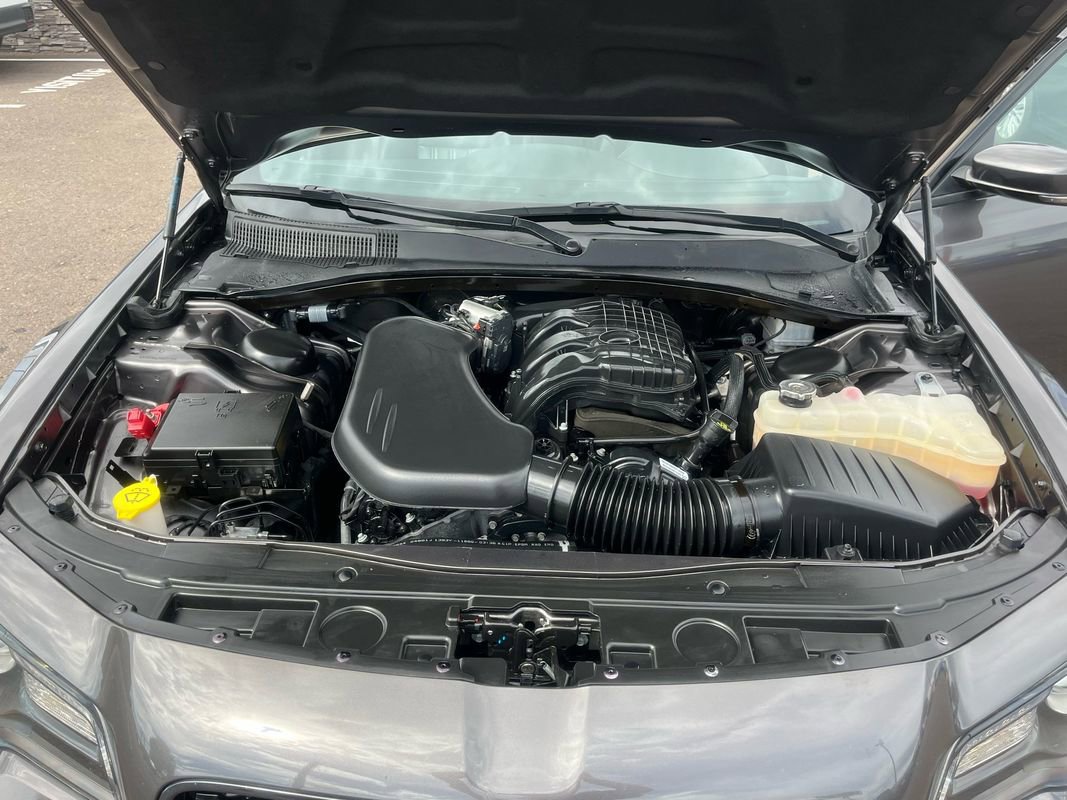 Used 2023 Chrysler 300 S image 31