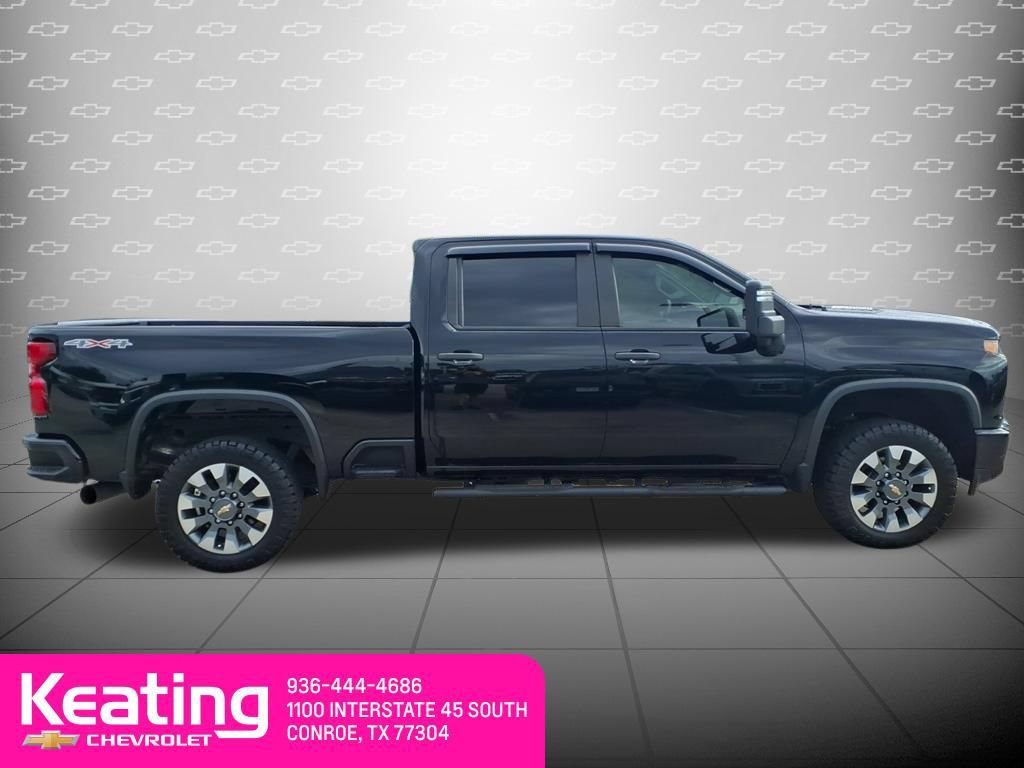 Used 2023 Chevrolet Silverado 2500 Custom w/ Custom Value Package AWD/4WD image 4