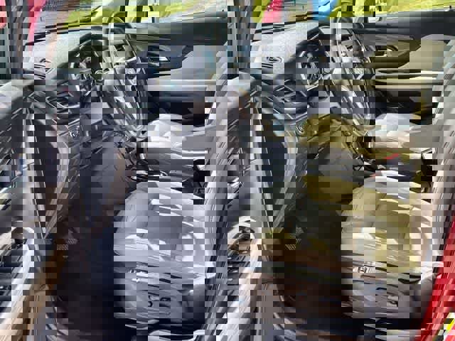 Used 2017 Buick Encore Essence image 3