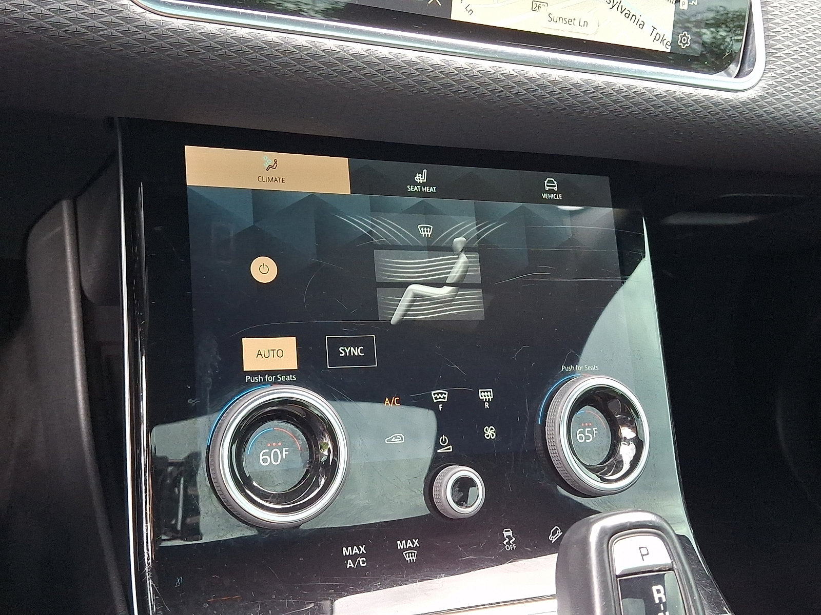 Used 2023 Land Rover Range Rover Evoque S AWD/4WD image 13