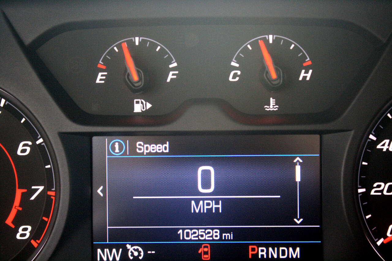 Used 2021 Chevrolet Camaro LT image 19