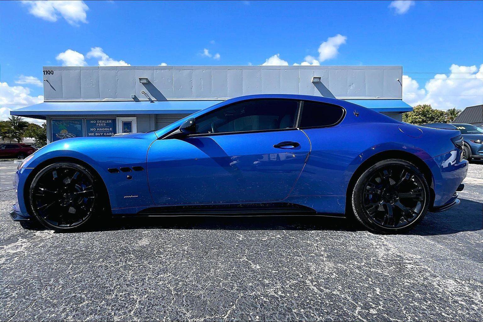 Used 2014 Maserati GranTurismo Sport image 30