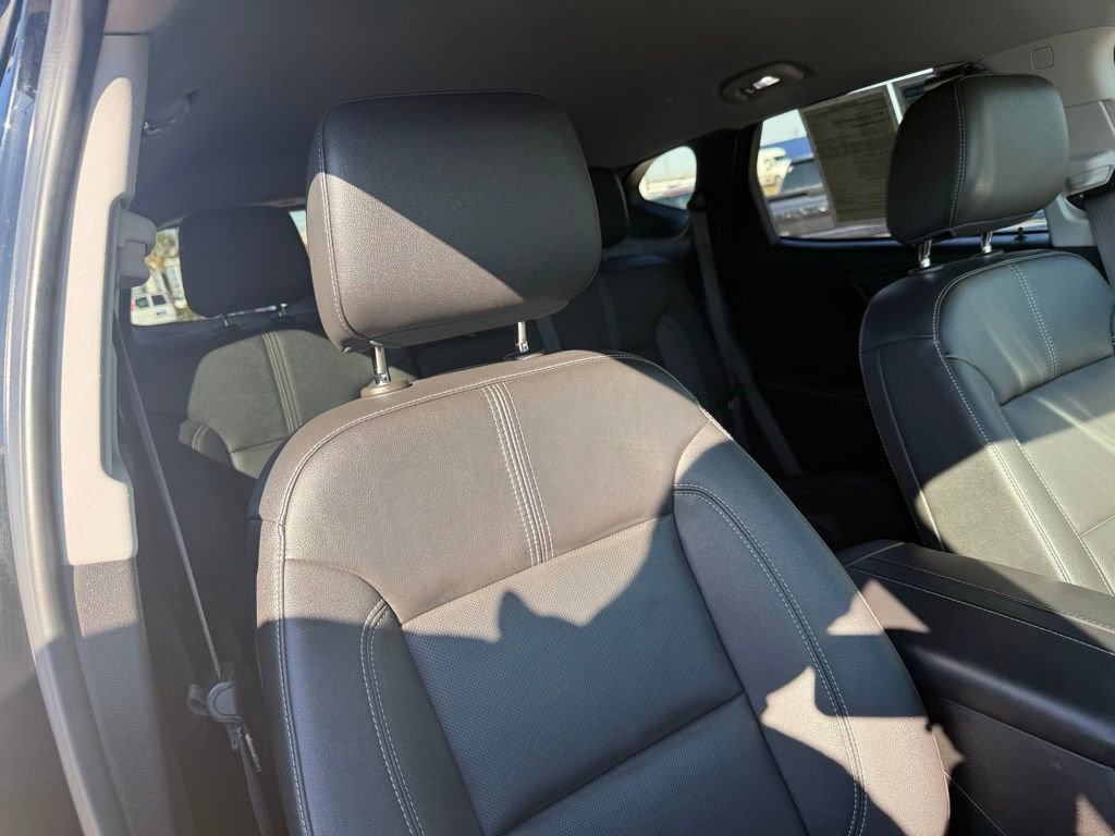 Used 2024 Chevrolet Blazer LT image 43