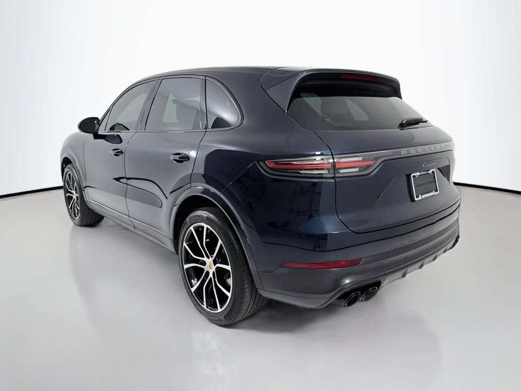 Certified 2023 Porsche Cayenne AWD/4WD image 3