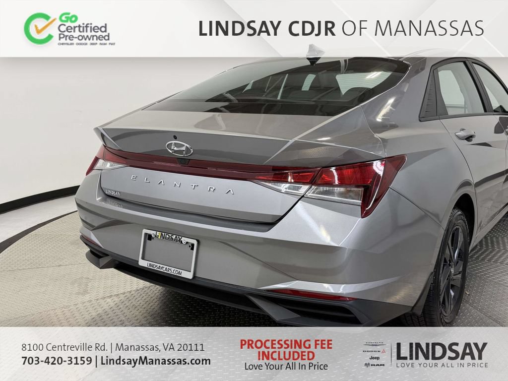 Used 2023 Hyundai Elantra SEL FWD image 9