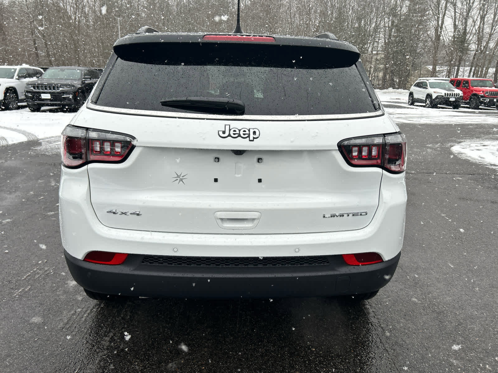 New 2026 Jeep Compass Limited w/ Sun, Sound & Navigation Group image 6