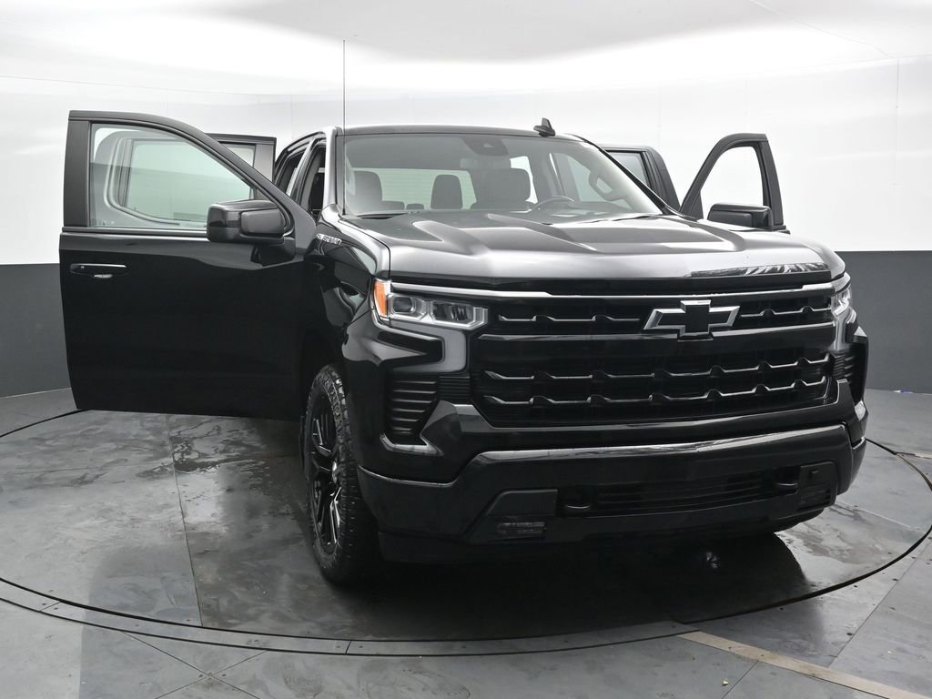 Used 2023 Chevrolet Silverado 1500 RST AWD/4WD image 50