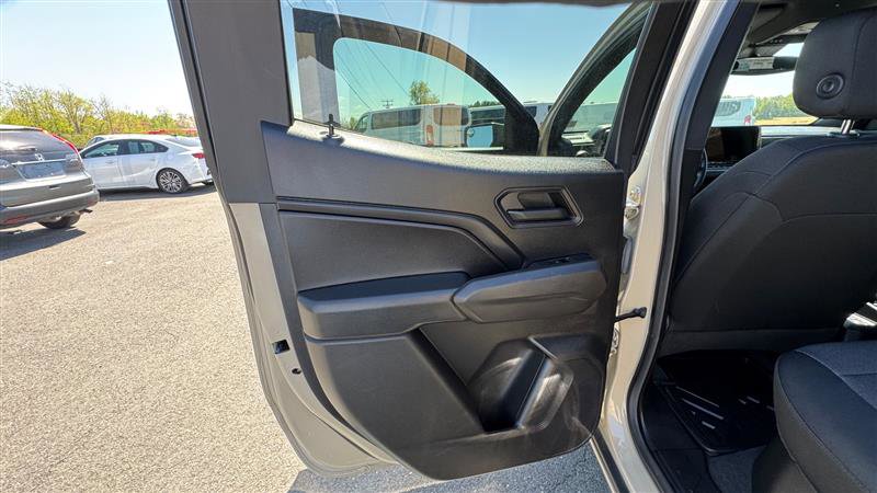 Used 2024 Chevrolet Colorado W/T image 39