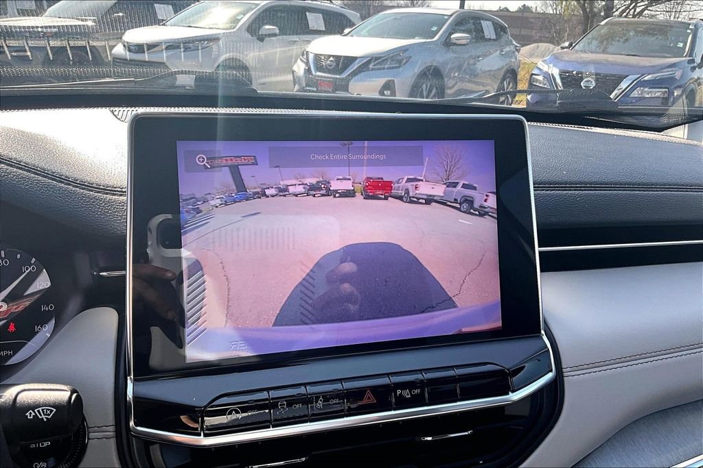 Used 2022 Jeep Compass Limited image 20