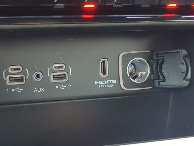 Used 2023 Jeep Grand Cherokee Overland image 28