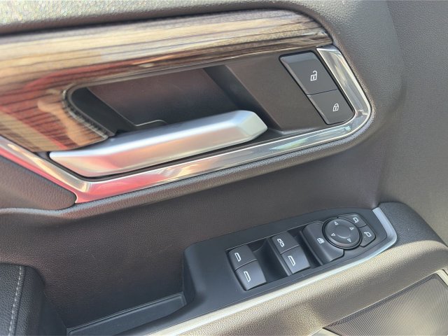 Used 2023 Chevrolet Silverado 1500 RST AWD/4WD image 21