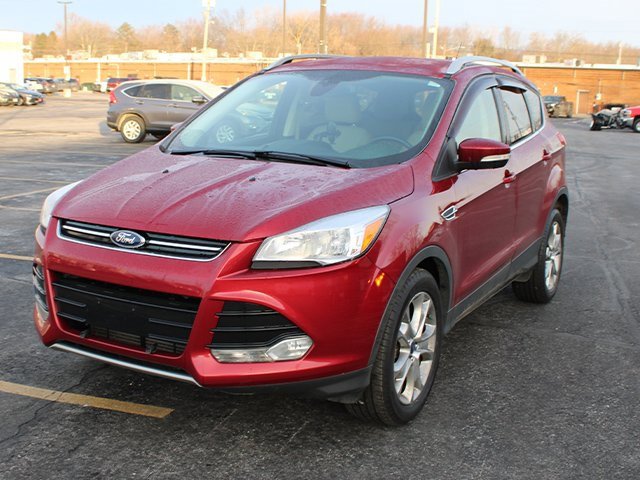 Used 2014 Ford Escape Titanium image 2