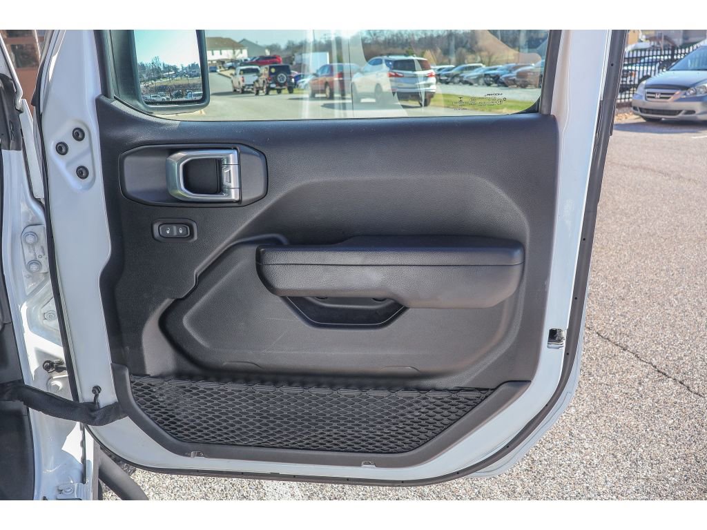 Used 2021 Jeep Gladiator Sport AWD/4WD image 15
