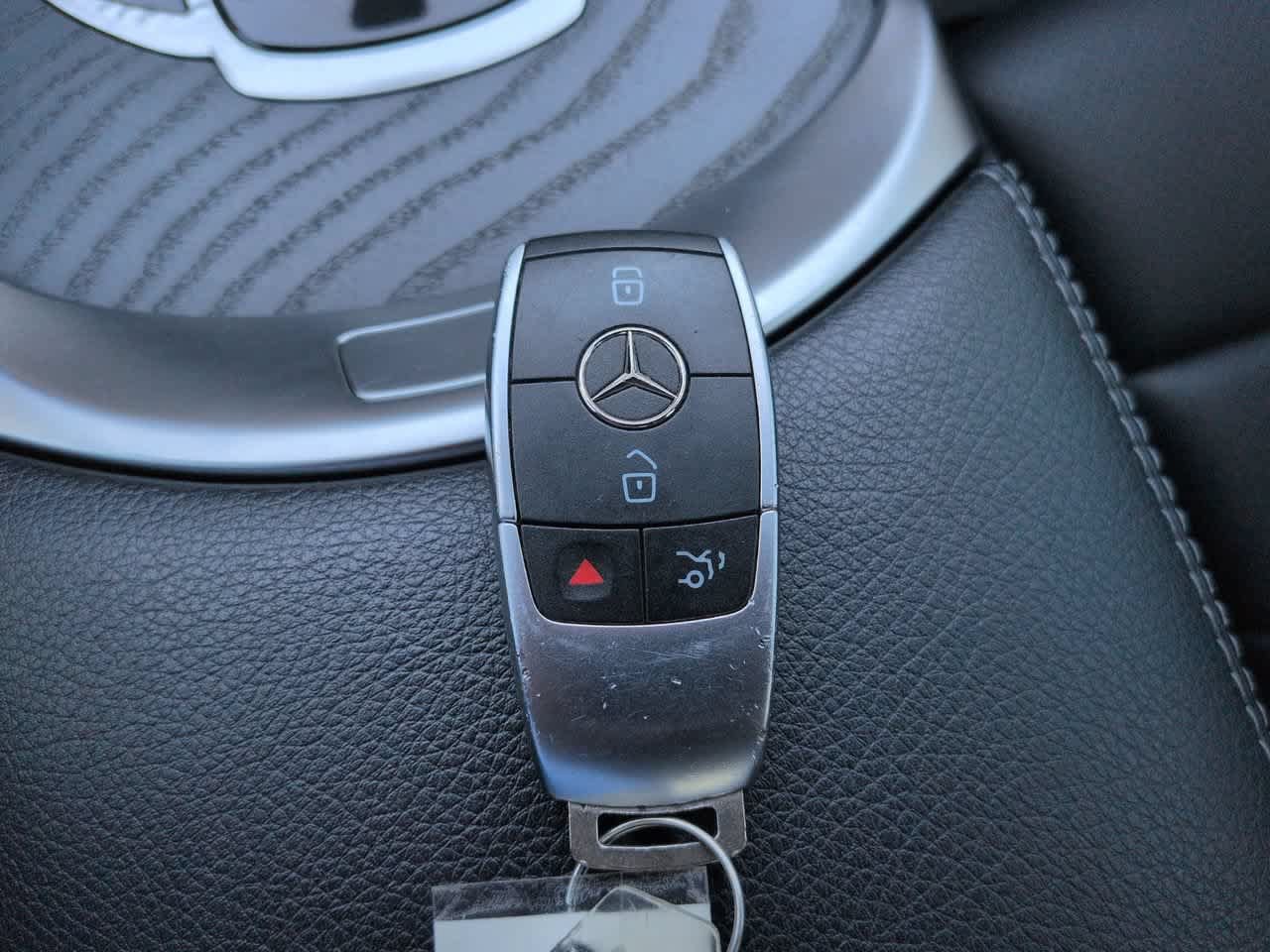 Used 2021 Mercedes-Benz C 300 Sedan image 27