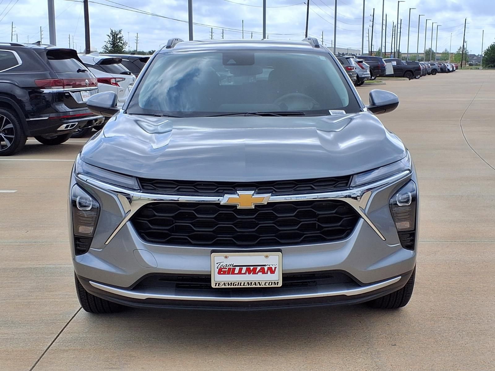 Used 2025 Chevrolet Trax LT FWD image 5