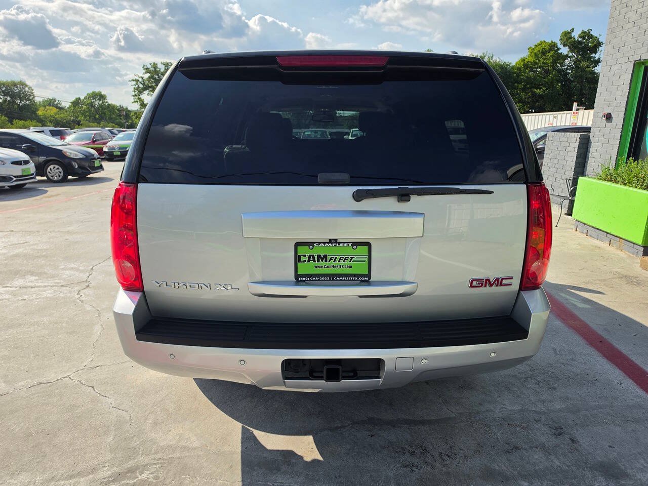 Used 2014 GMC Yukon XL SLT w/ SLT-2 Equipment Package RWD image 15