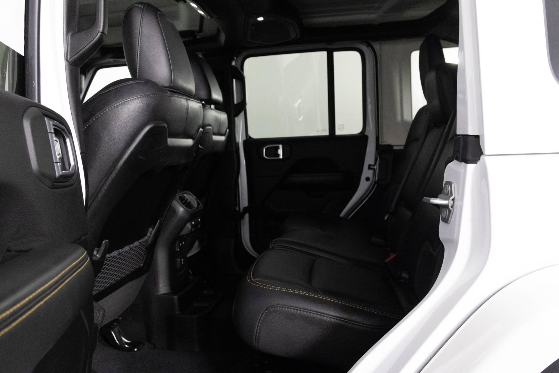 Used 2024 Jeep Wrangler Sahara w/ Technology Group image 36