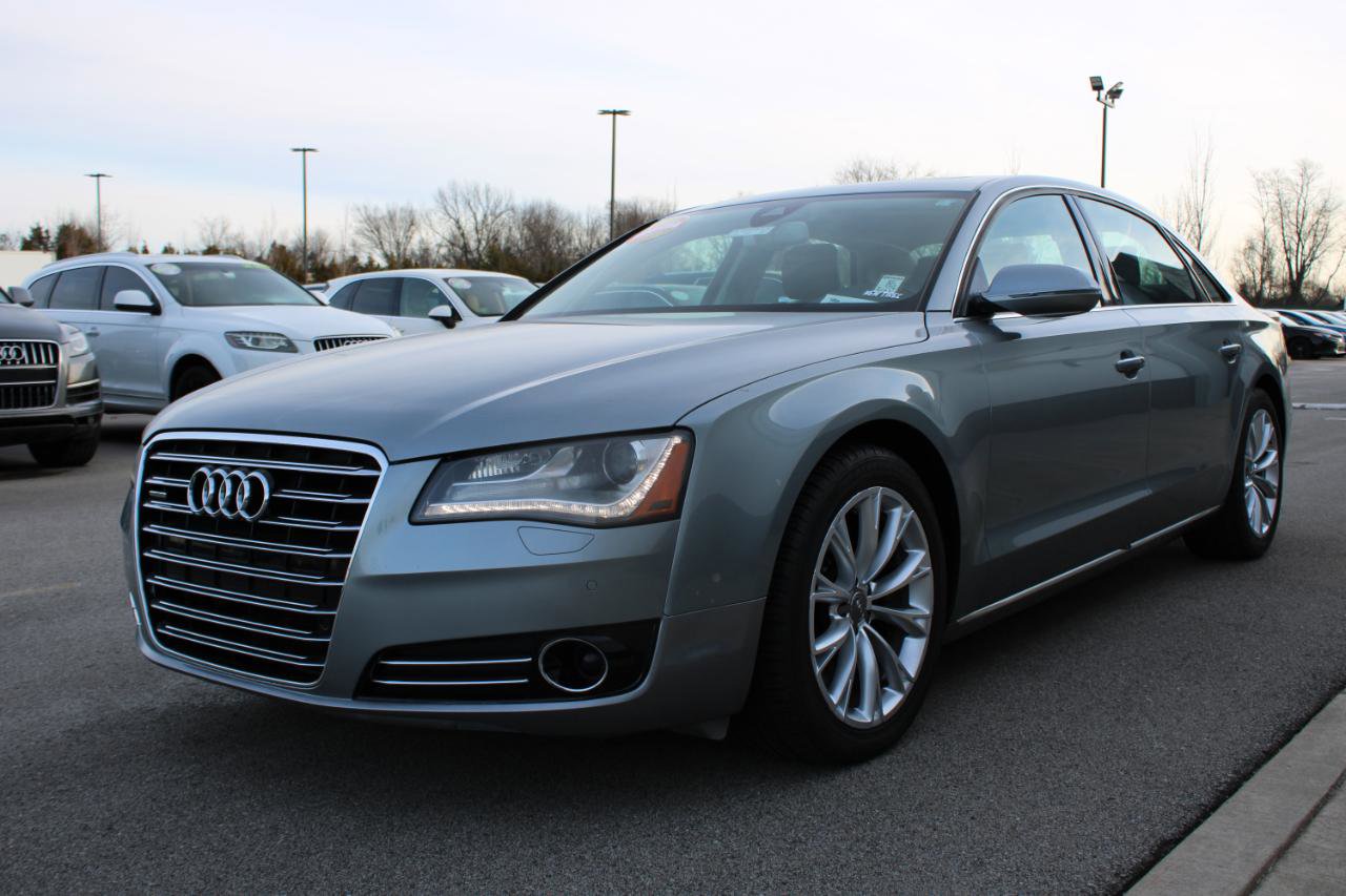 Used 2011 Audi A8 L 4.2 image 3