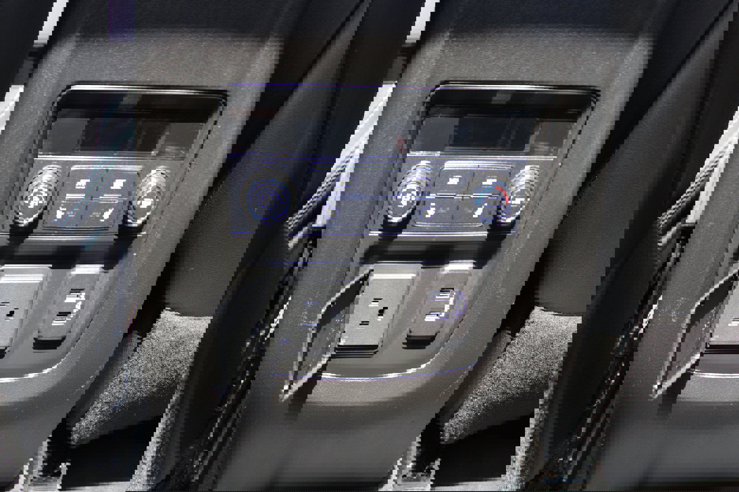 Used 2022 Buick Enclave Avenir w/ Avenir Technology Package image 21