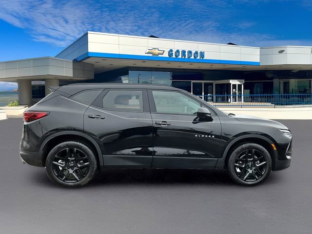 Used 2024 Chevrolet Blazer LT w/ Convenience Package image 5