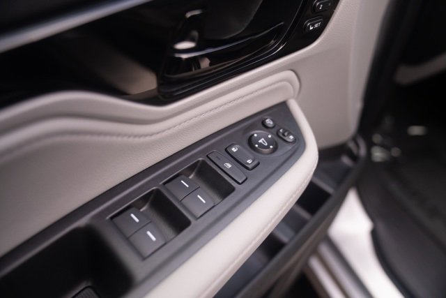 Used 2023 Honda Odyssey Elite image 40