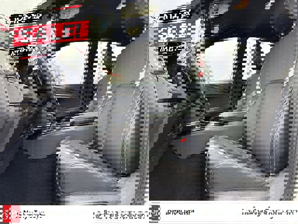 Used 2025 Toyota Camry SE image 26