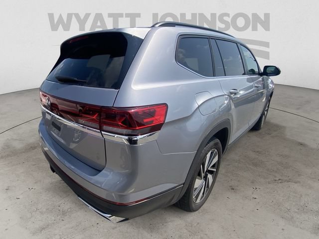Used 2025 Volkswagen Atlas SE FWD image 9