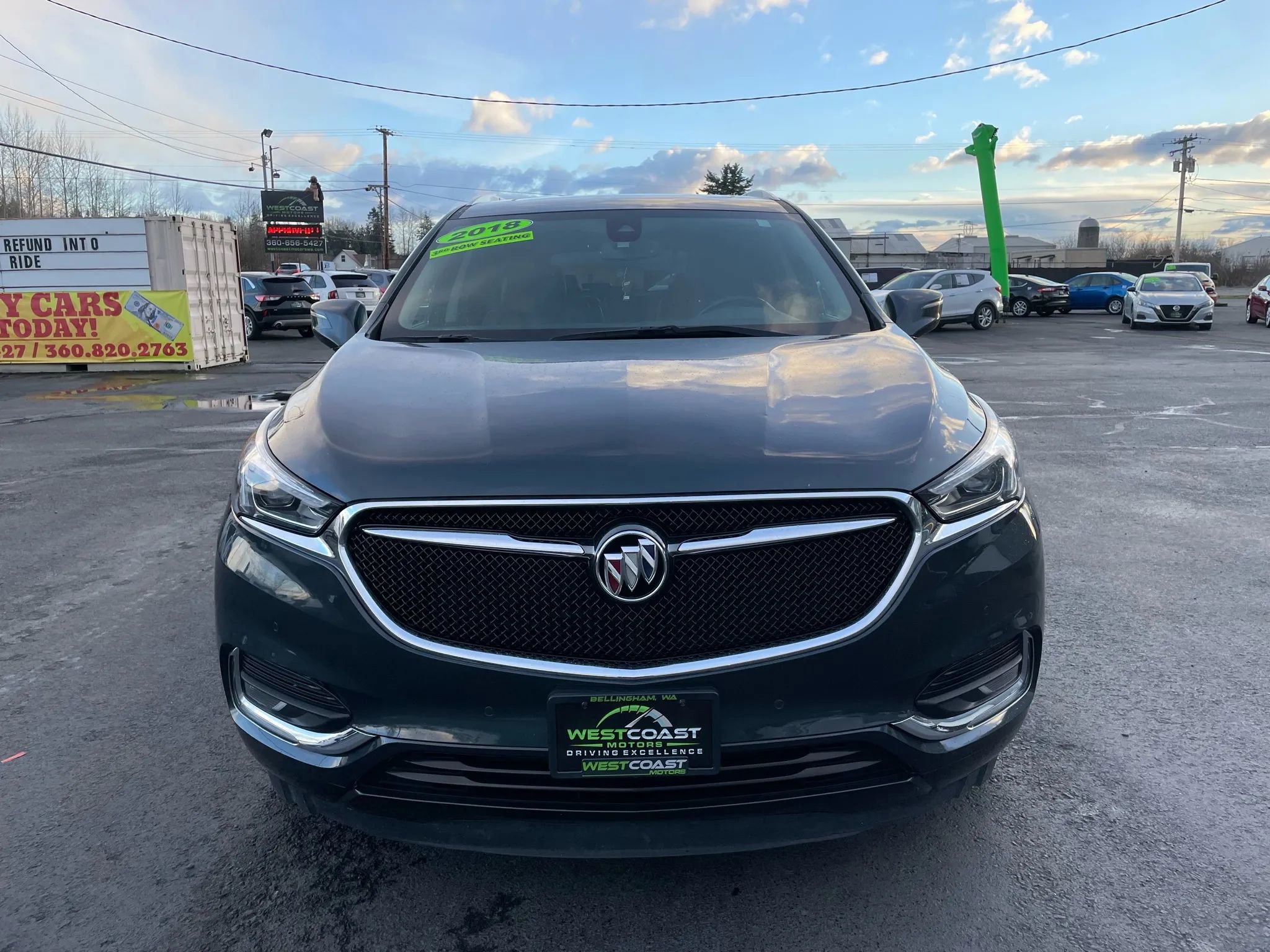 Used 2019 Buick Enclave Premium w/ Experience Buick Package image 3