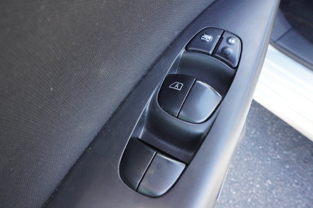 Used 2019 Nissan Sentra SV FWD image 15