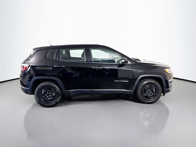 Used 2021 Jeep Compass Sport FWD image 5