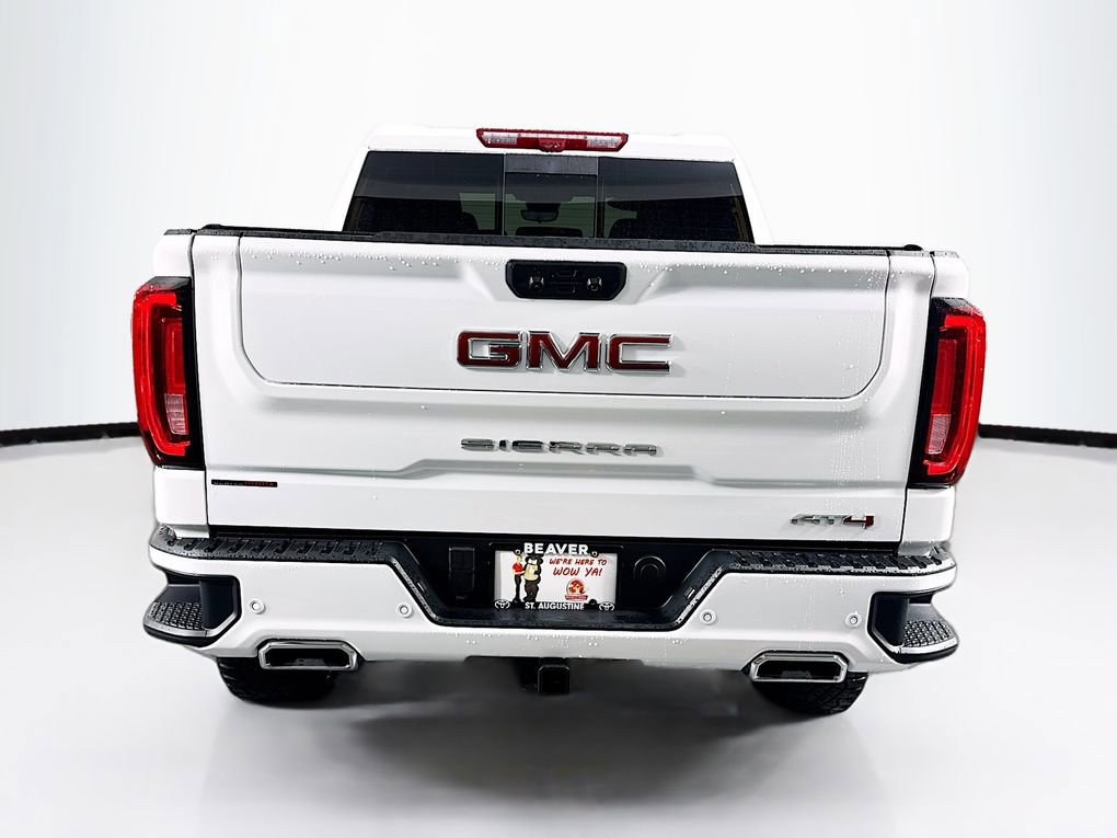 Used 2025 GMC Sierra 1500 AT4 w/ AT4 Premium Package AWD/4WD image 8