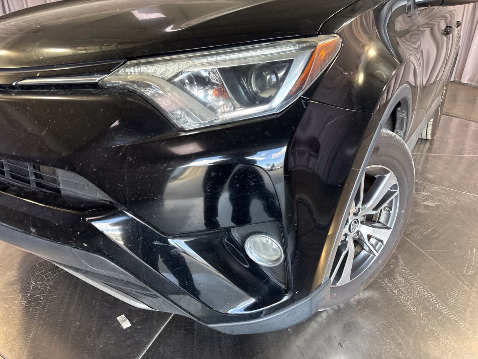 Used 2018 Toyota RAV4 XLE FWD image 9