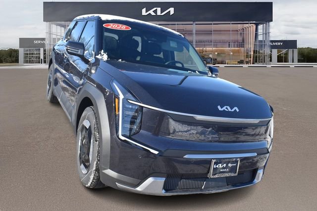 New 2026 Kia EV9 Light image 10