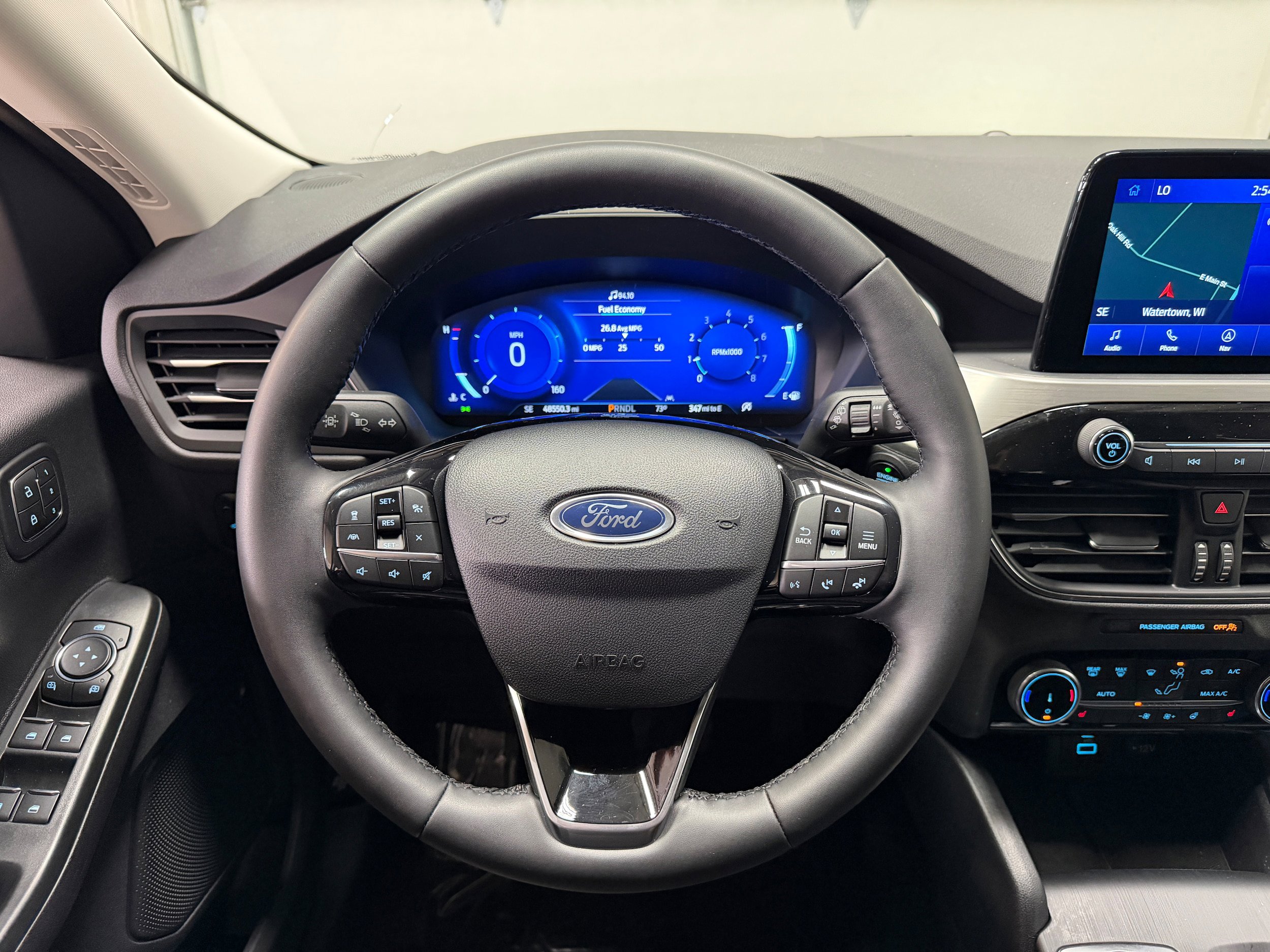 Certified 2022 Ford Escape Titanium AWD/4WD image 16