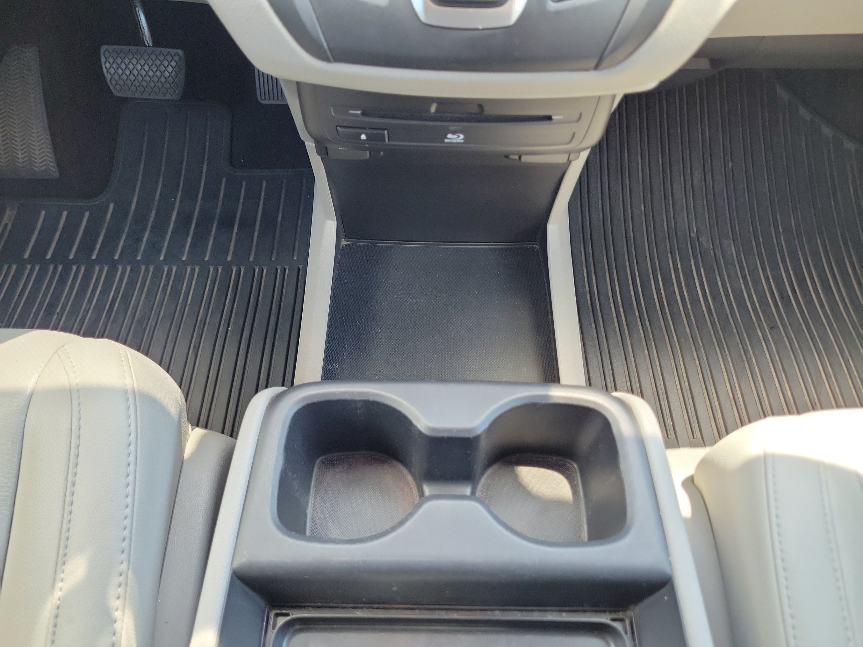 Certified 2019 Honda Odyssey EX-L image 16