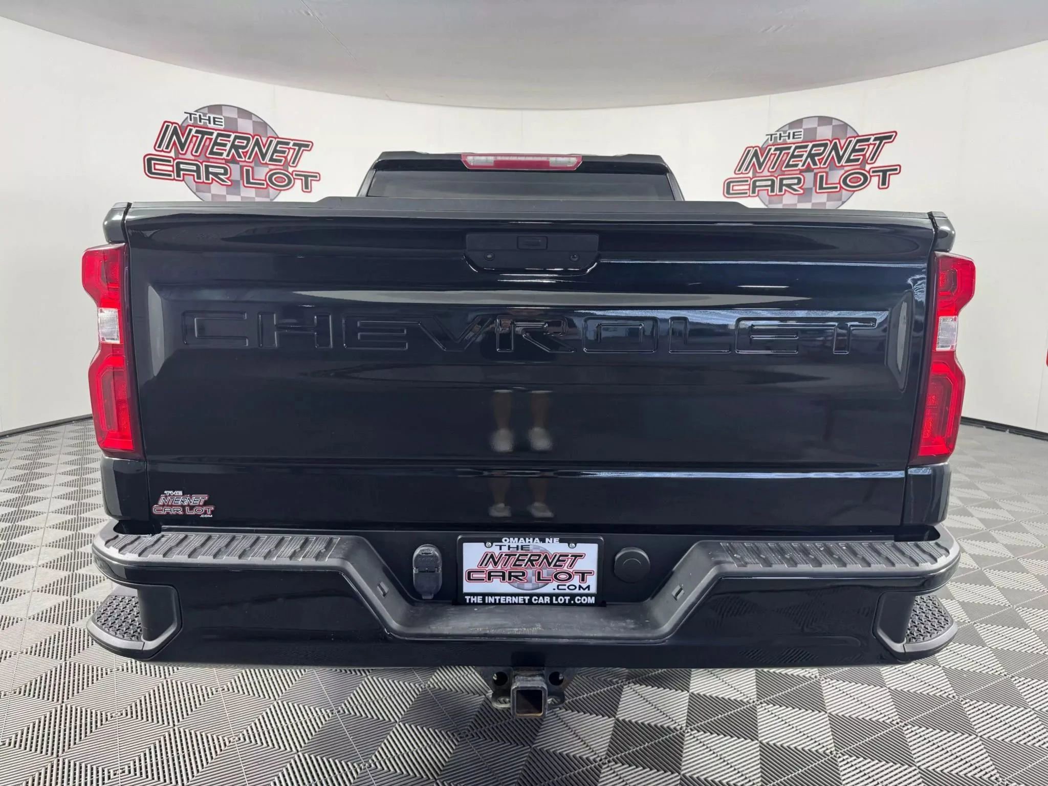 Used 2021 Chevrolet Silverado 1500 RST w/ Bed Protection Package AWD/4WD image 6
