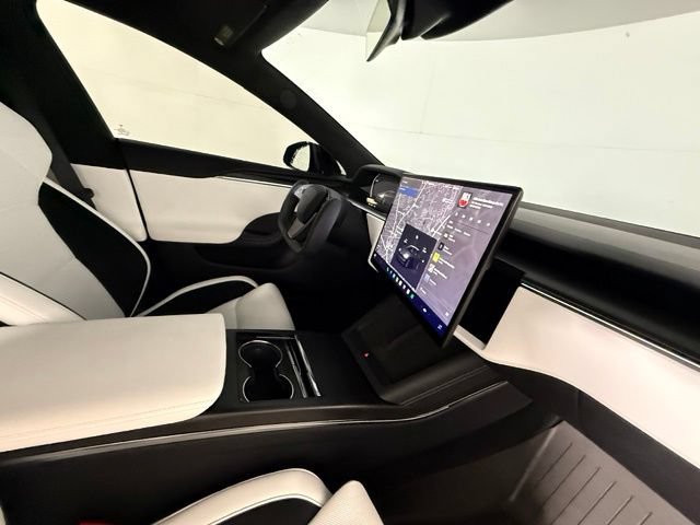 Used 2026 Tesla Model S Plaid AWD/4WD image 46