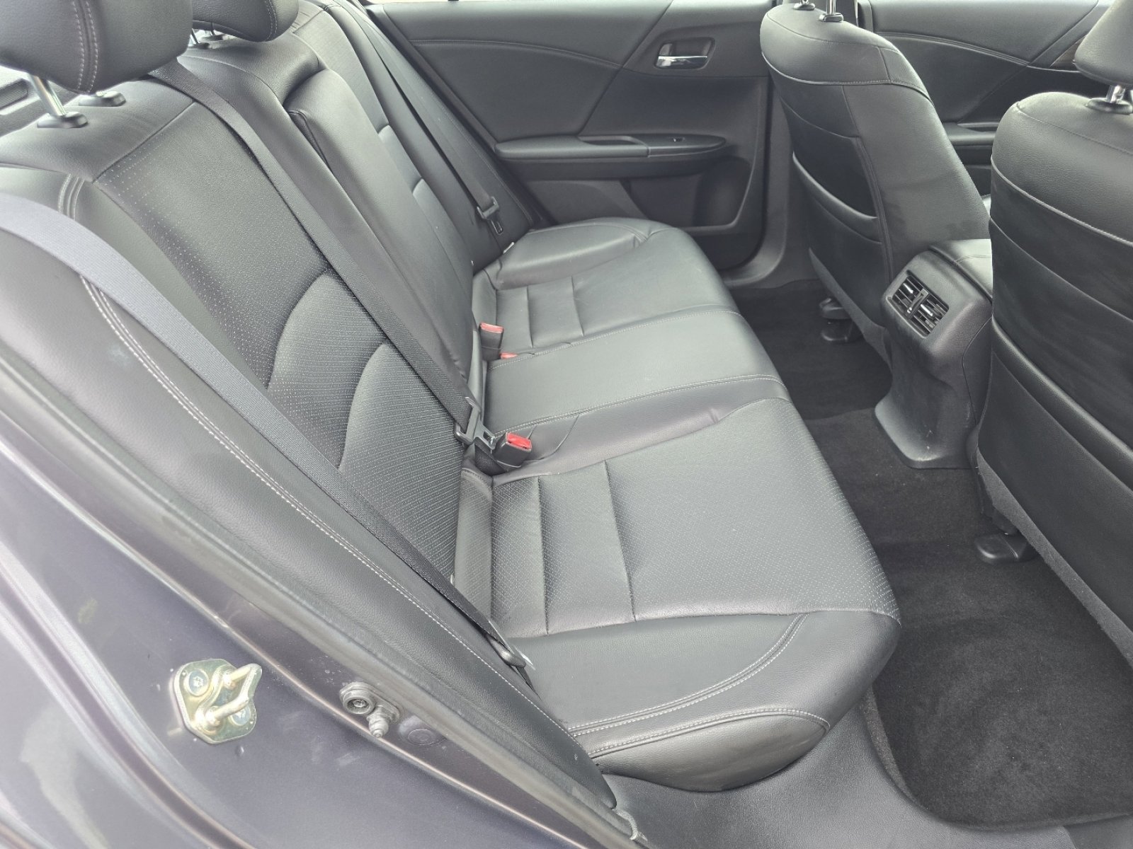 Certified 2017 Honda Accord EX-L image 20