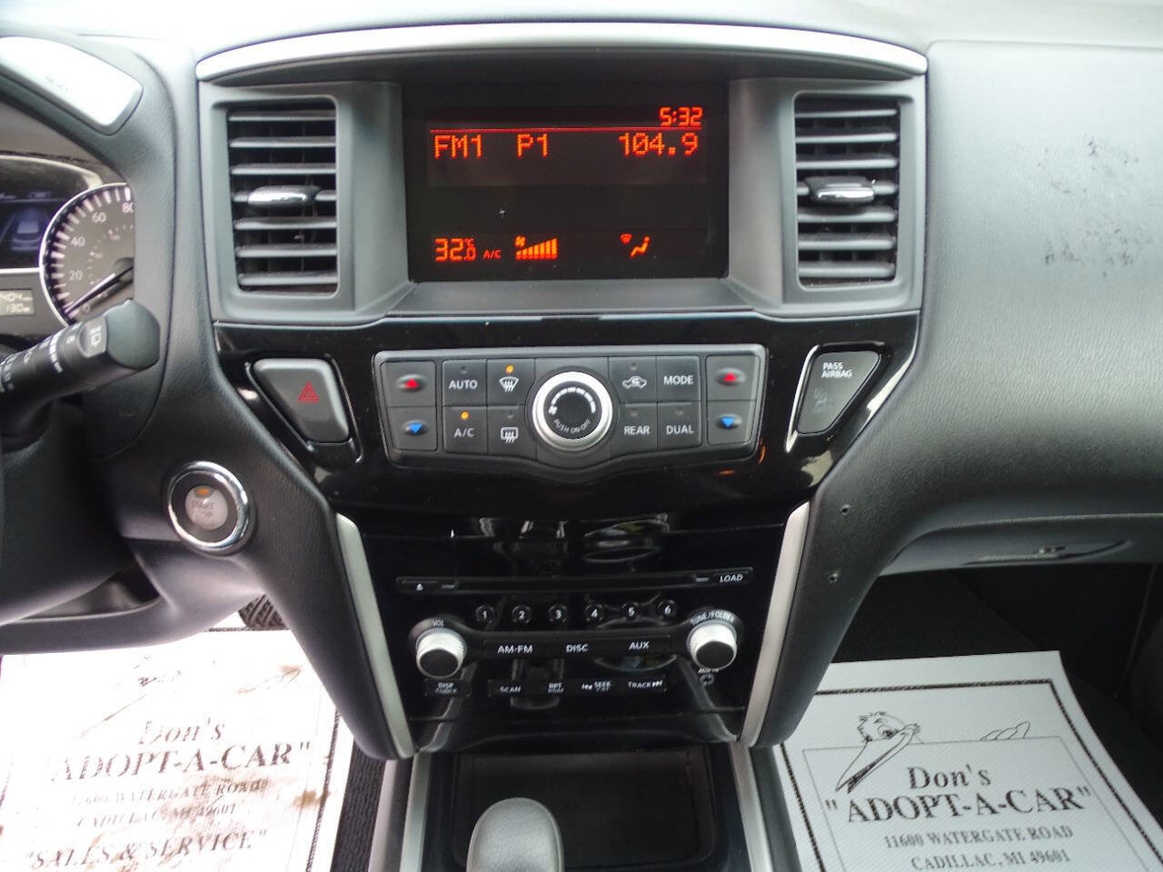 Used 2013 Nissan Pathfinder S image 17