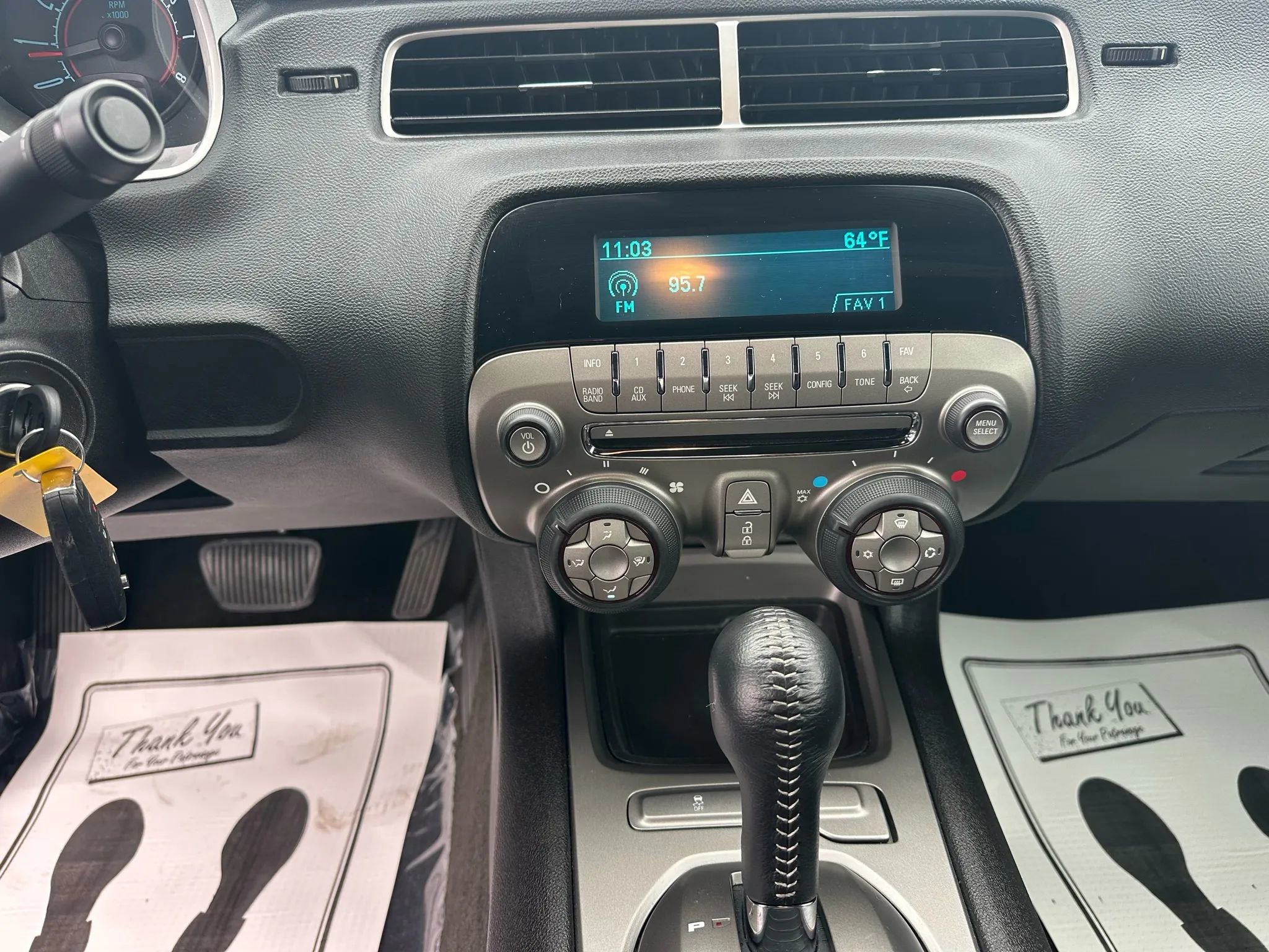 Used 2011 Chevrolet Camaro LT RWD image 21