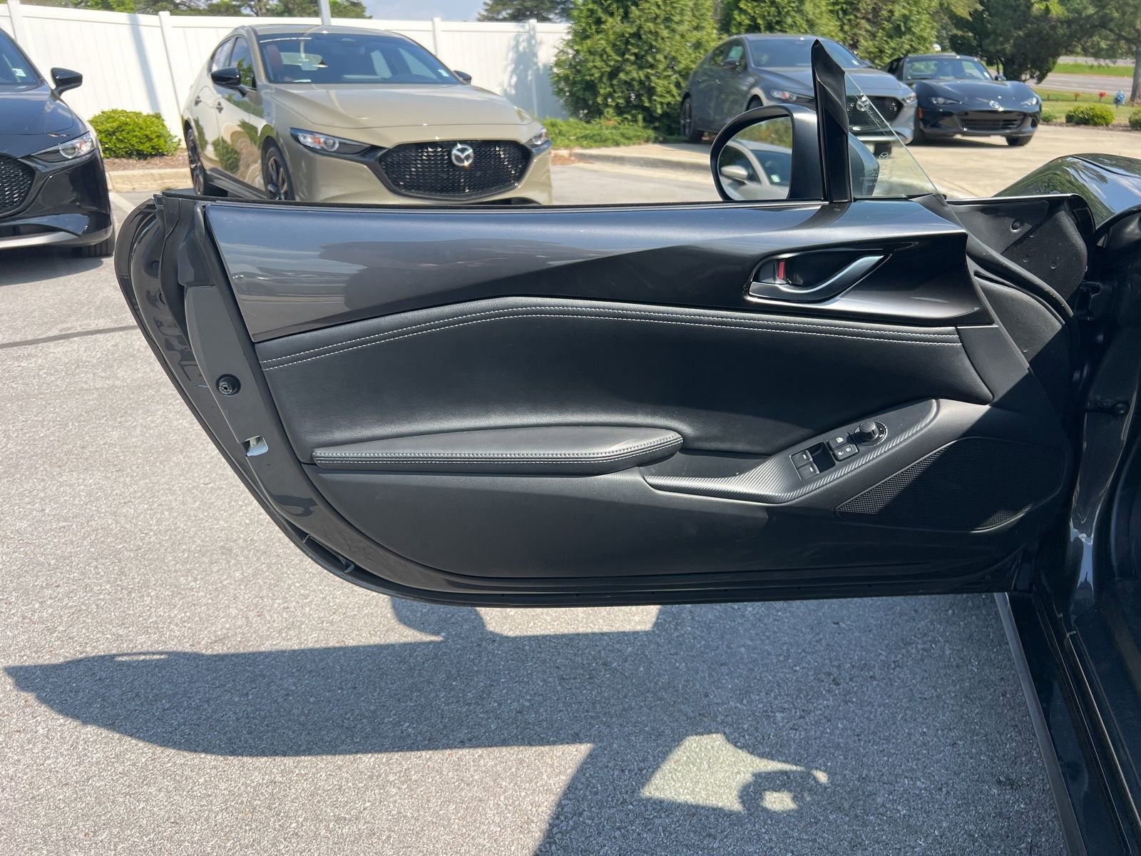 Certified 2026 MAZDA MX-5 Miata RF Grand Touring RWD image 27