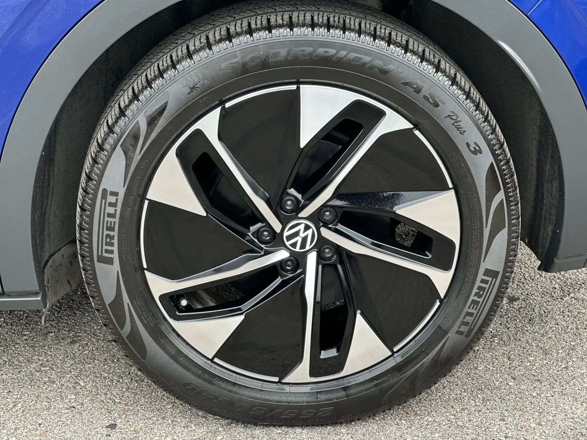 Used 2021 Volkswagen ID.4 Pro S image 26